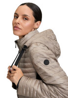 Gil Bret kurze Damen Windjacke gesteppt mit Kapuze, beige schwarz